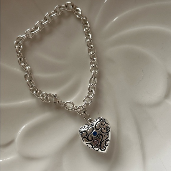 Jewelry - 💙 Vintage Style Blue Heart Locket Bracelet 💙